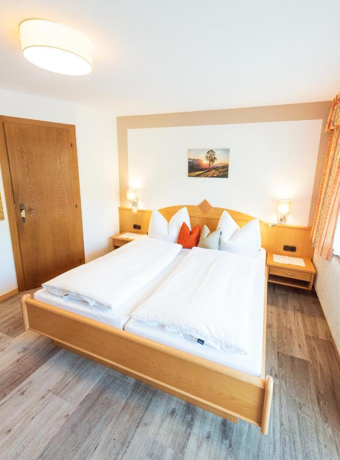 Haus Martina Apartment Tux Ngoại thất bức ảnh